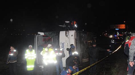 Y­a­l­o­v­a­­d­a­ ­y­o­l­c­u­ ­o­t­o­b­ü­s­ü­ ­d­e­v­r­i­l­d­i­:­ ­1­2­ ­y­a­r­a­l­ı­